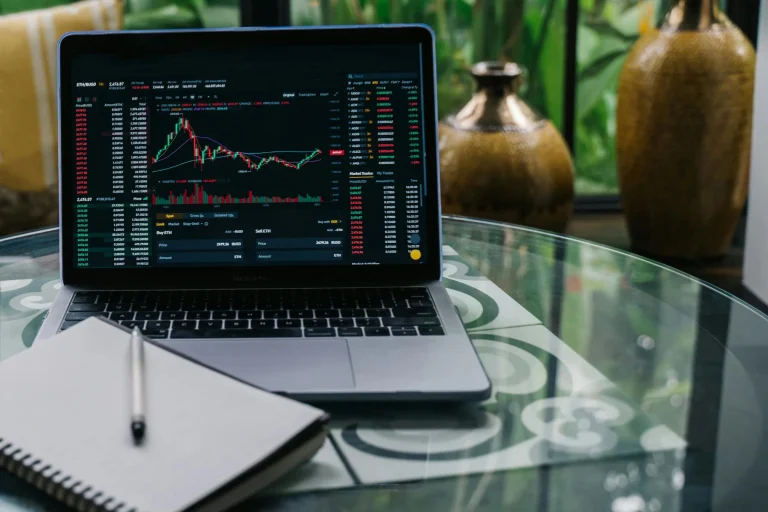 Current Insights into the Fluctuating XRP Price and Market Trends