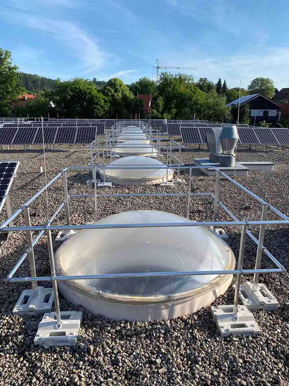 Dachdurchführungen für eine optimale Solaranlagen-Installation